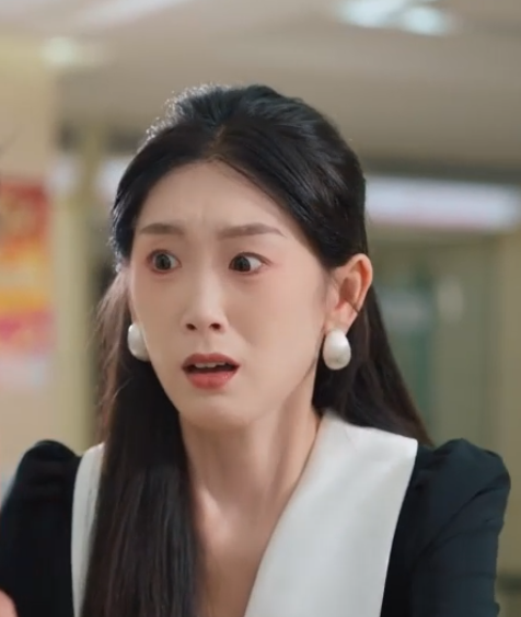 Mata Super di Balik Dendam