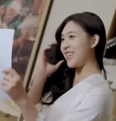 Driver crashes into celebrity's Ferrari